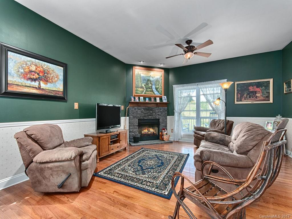 467 Ramble Lane - Photo 3