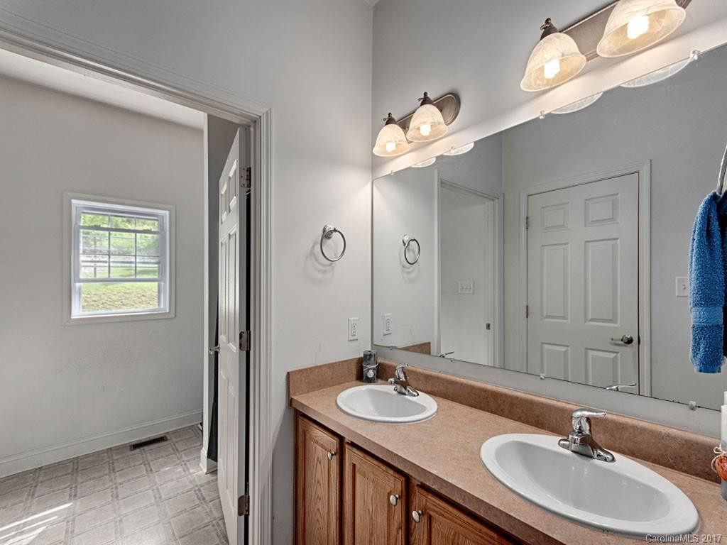 467 Ramble Lane - Photo 7