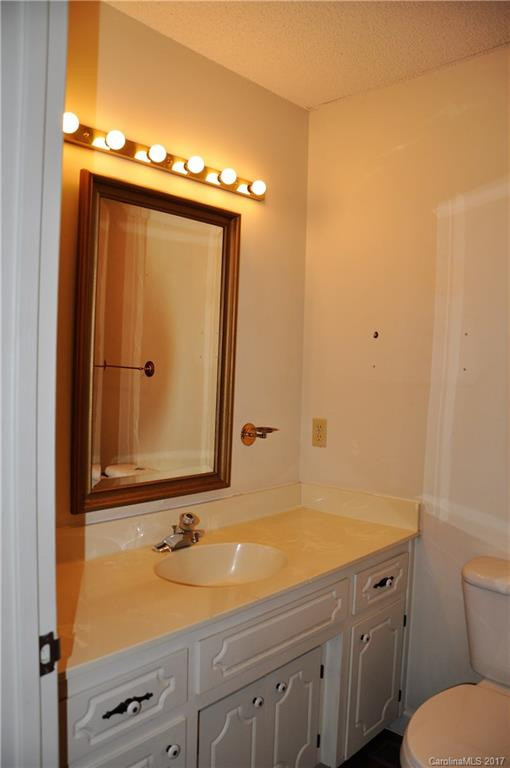 10 Duck Pond Lane - Photo 12