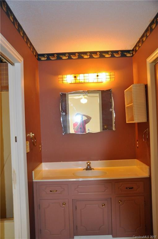 10 Duck Pond Lane - Photo 13