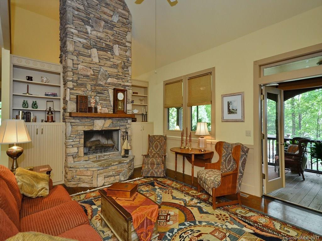 865 Whites Lake Boulevard - Photo 5
