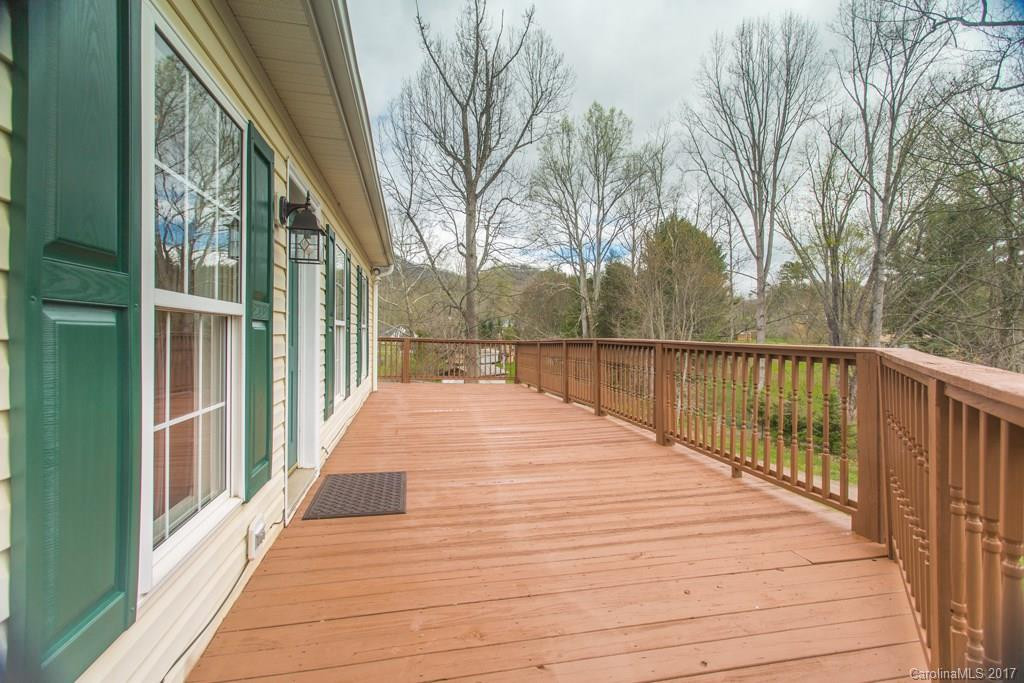 10 Saddlepoint Drive - Photo 2