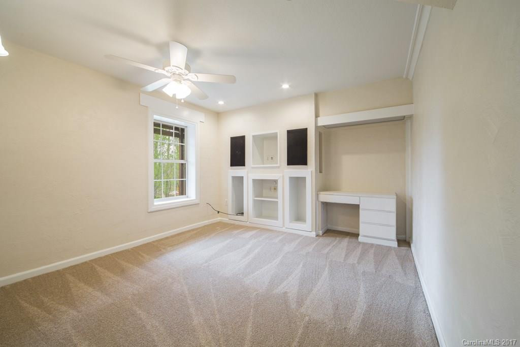 10 Saddlepoint Drive - Photo 18