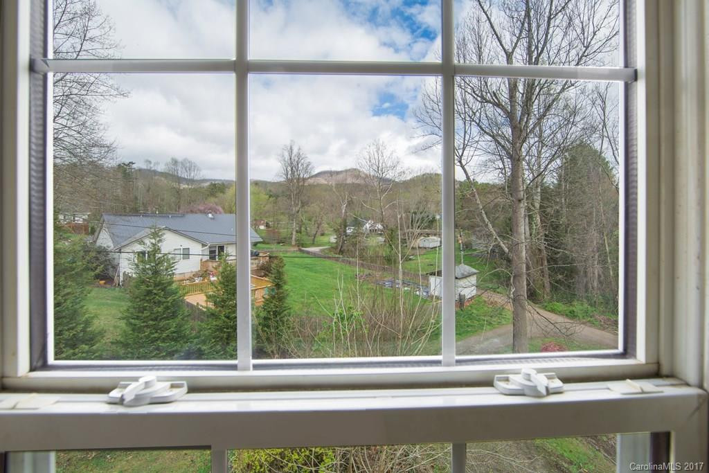 10 Saddlepoint Drive - Photo 19