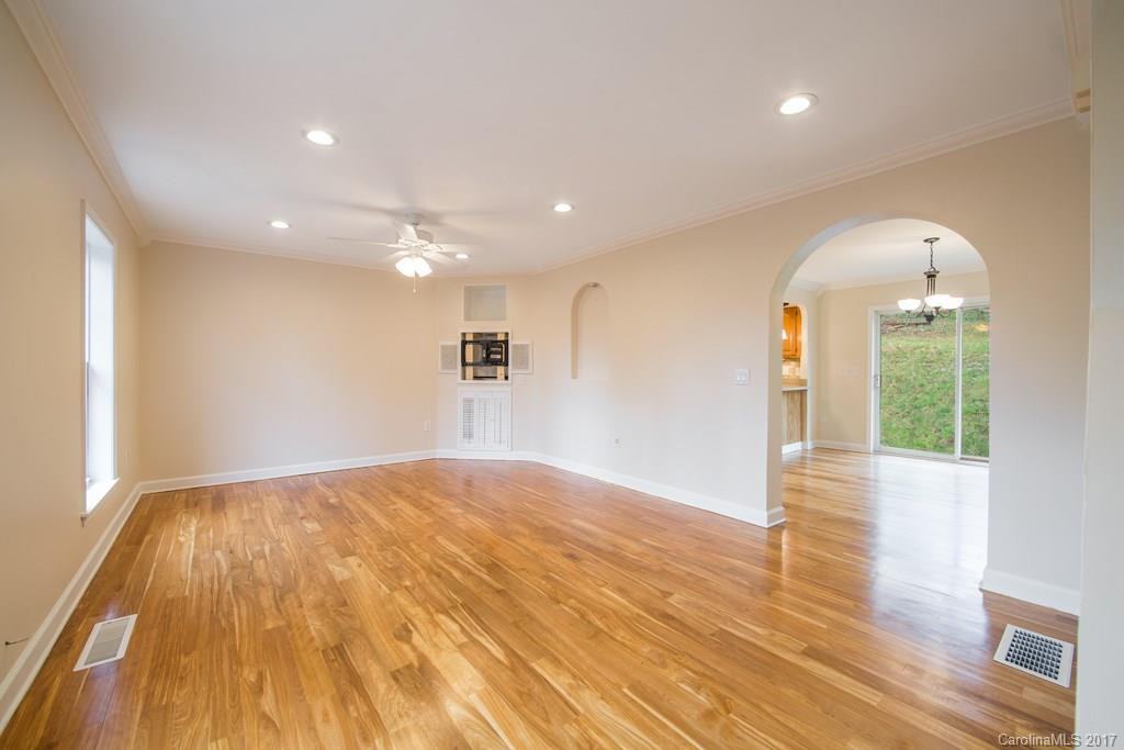 10 Saddlepoint Drive - Photo 8