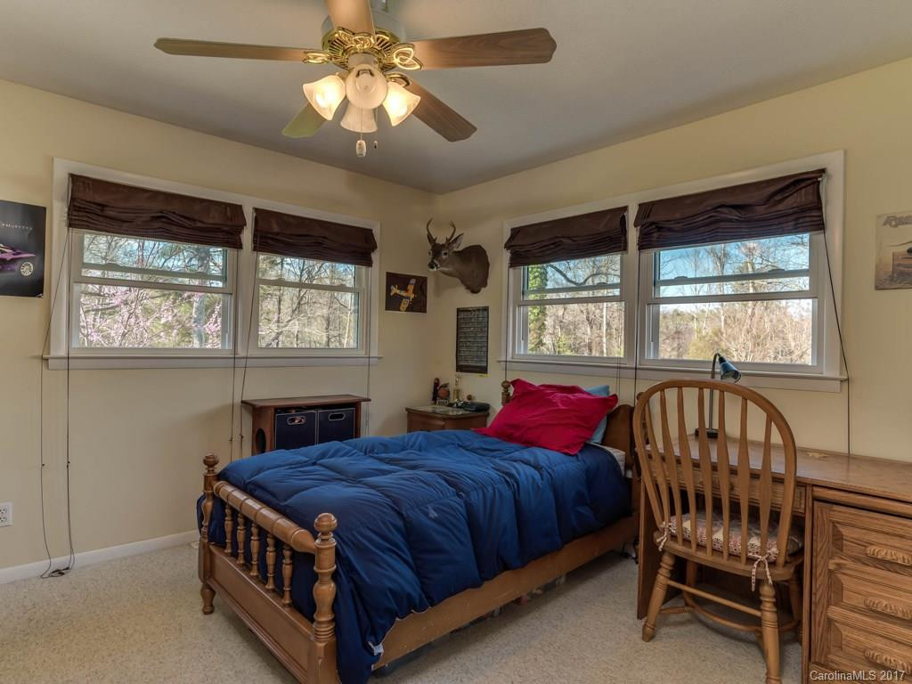 163 Hollifield Drive - Photo 15