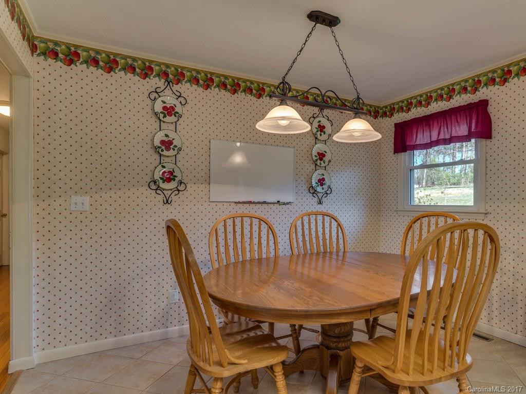 163 Hollifield Drive - Photo 8
