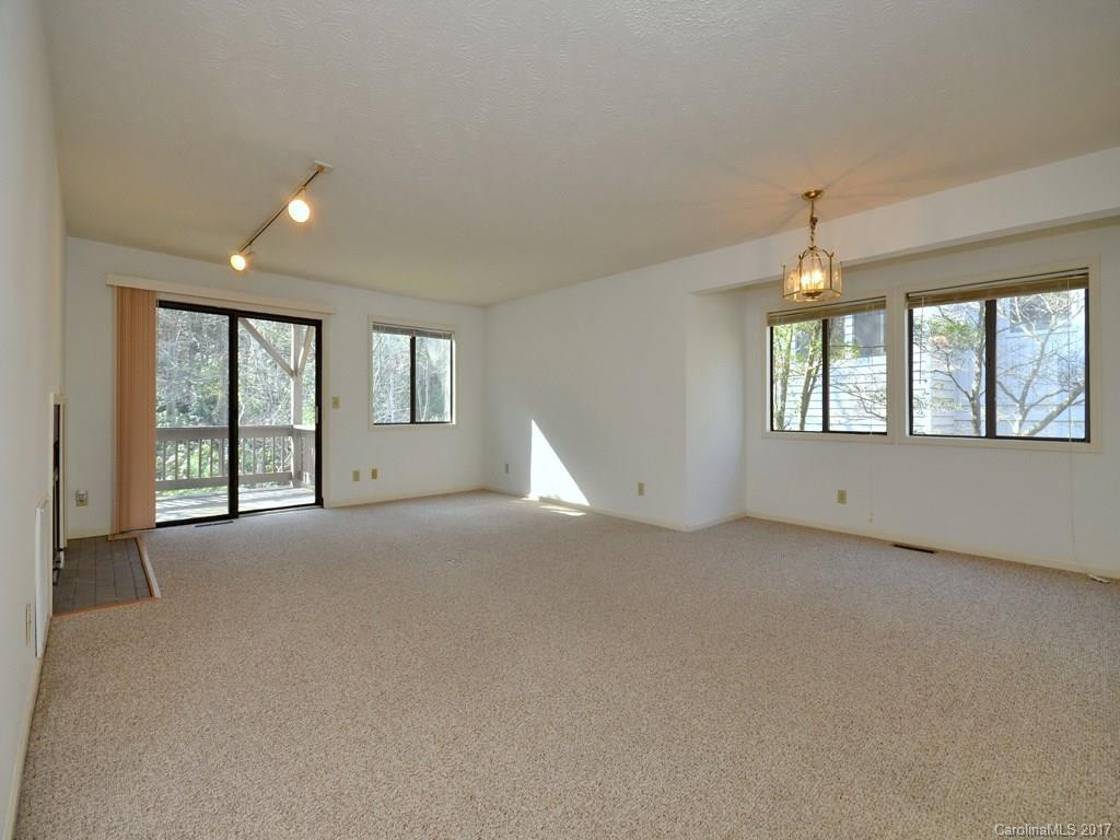 3B Cedarwood Drive #3B - Photo 2