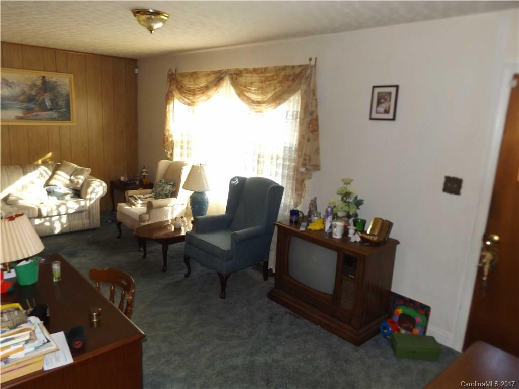 646 Pole Creasman Road - Photo 2