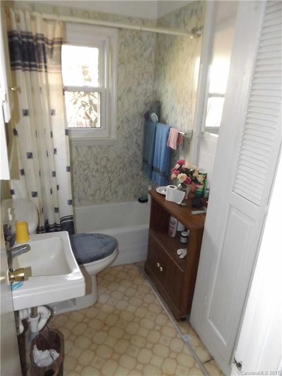 646 Pole Creasman Road - Photo 4