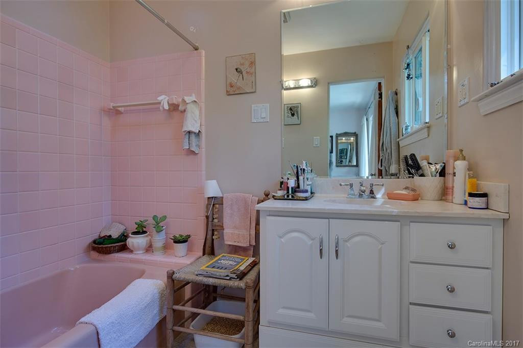 21 Woodbury Road - Photo 17