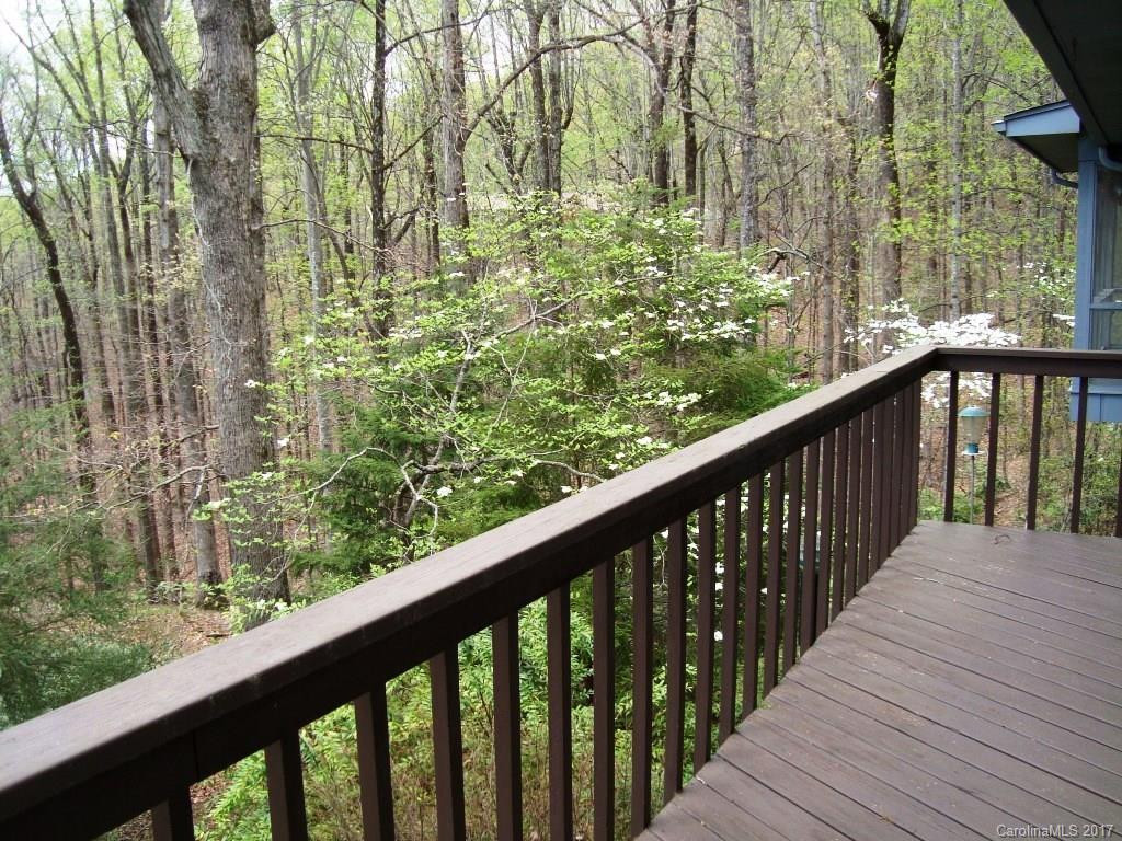 225 Mountain Shadows Lane - Photo 16