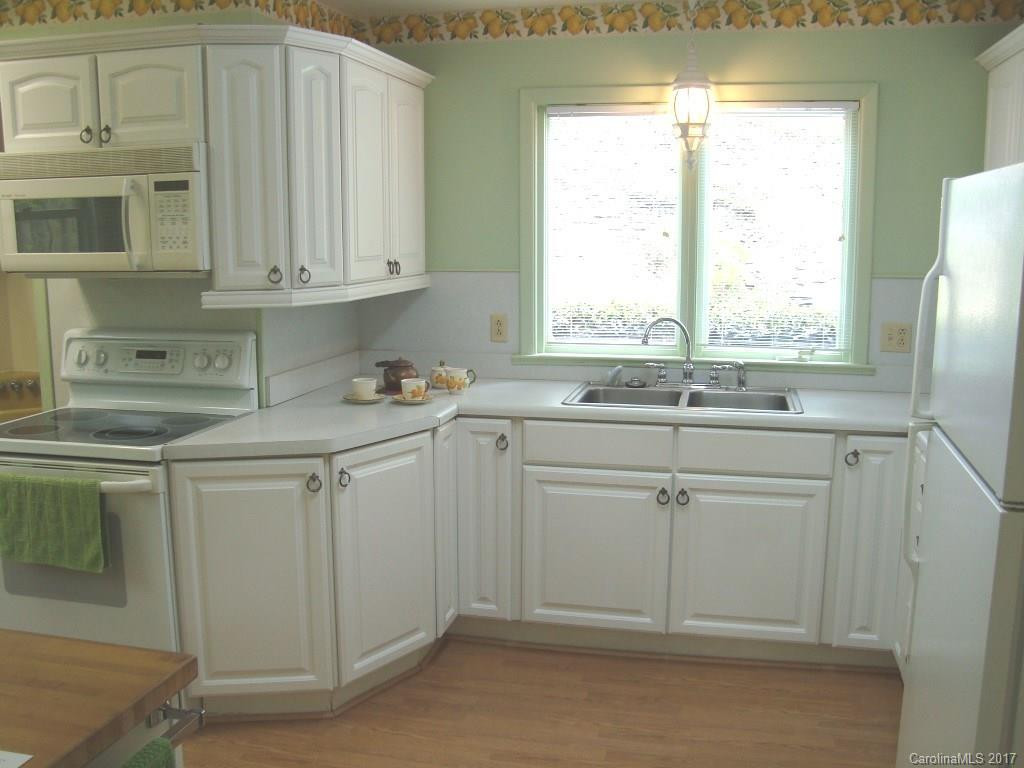 225 Mountain Shadows Lane - Photo 7