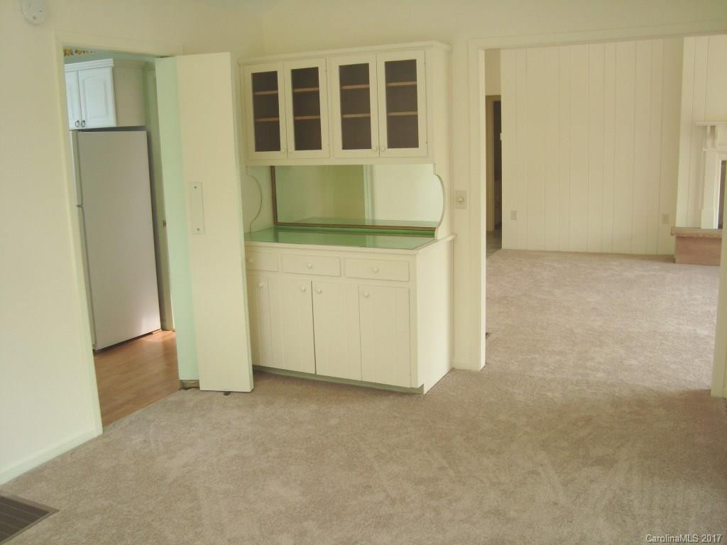 225 Mountain Shadows Lane - Photo 9