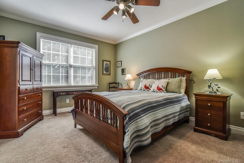 101 Hillside Drive - Photo 11