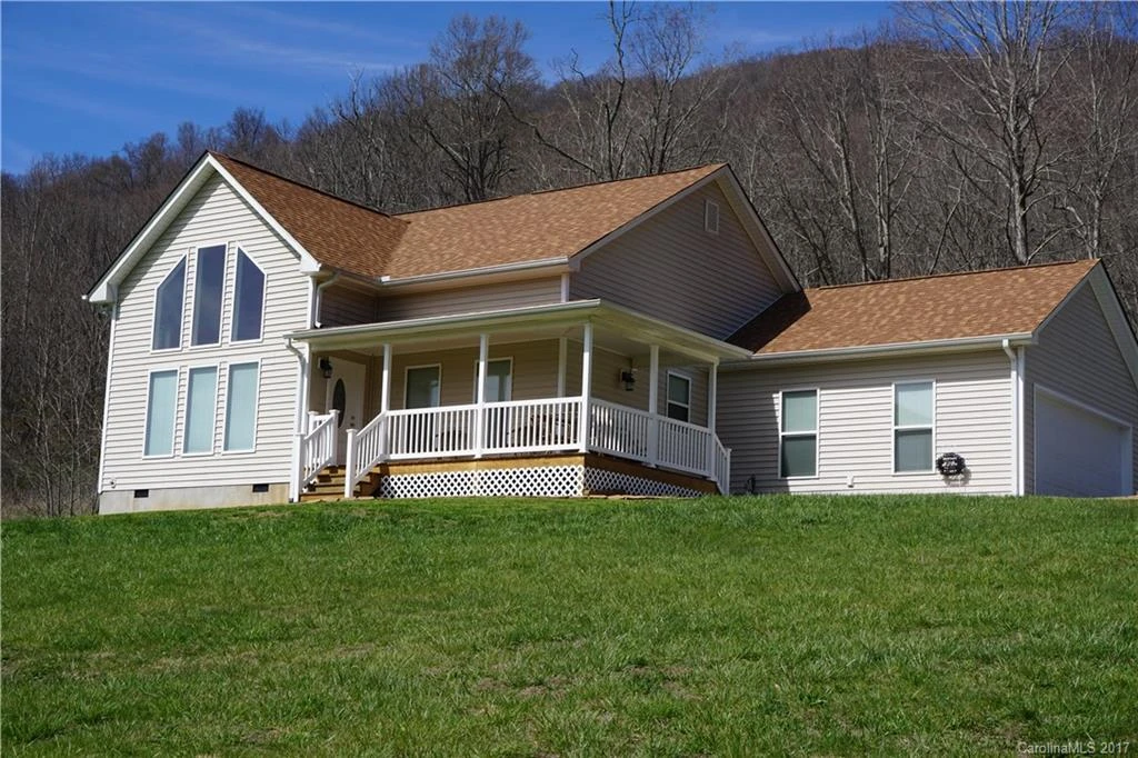 153 Lakewood Drive