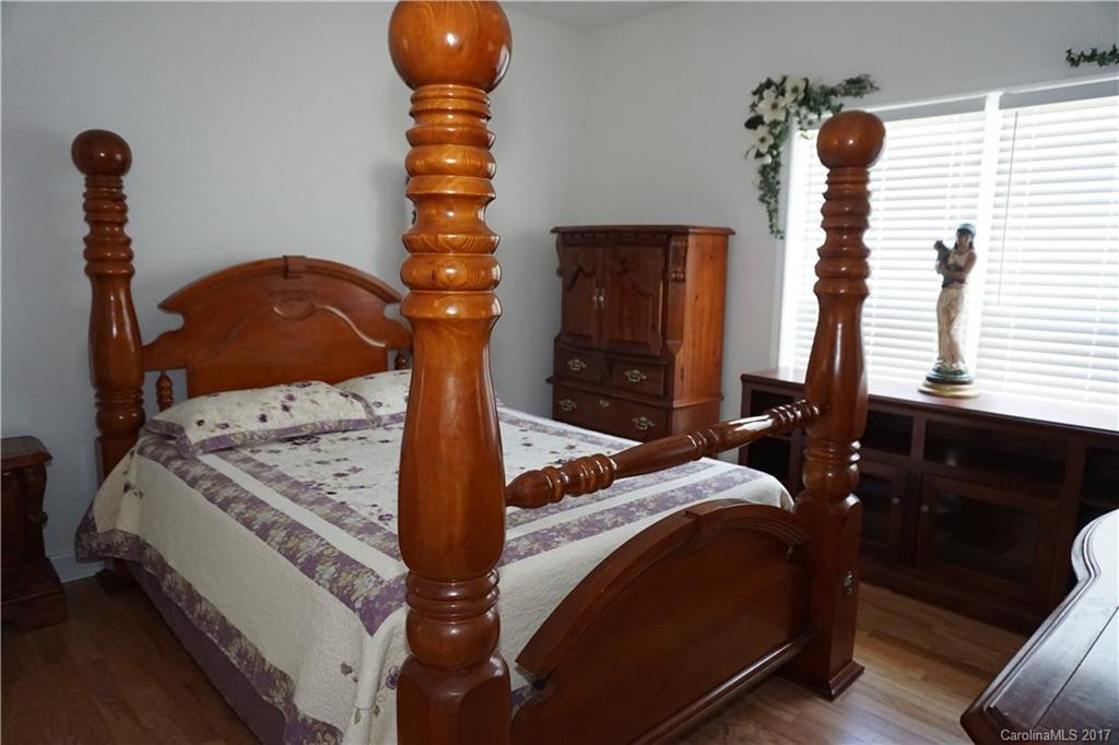 153 Lakewood Drive - Photo 16