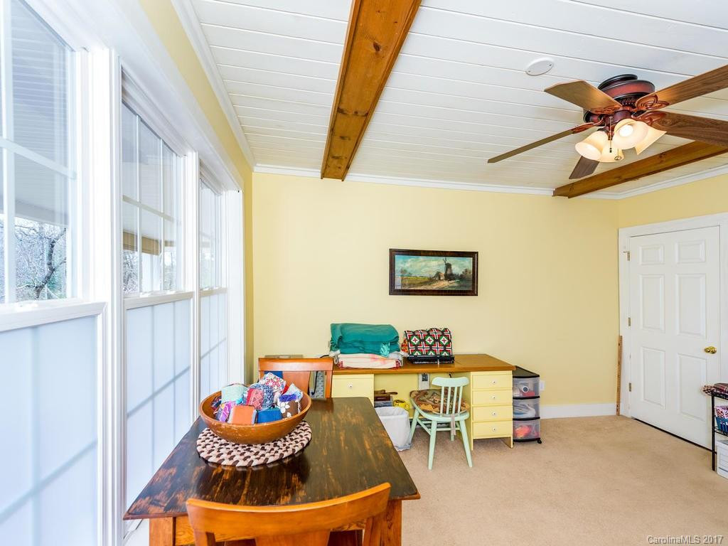 1000 Green River Road - Photo 18