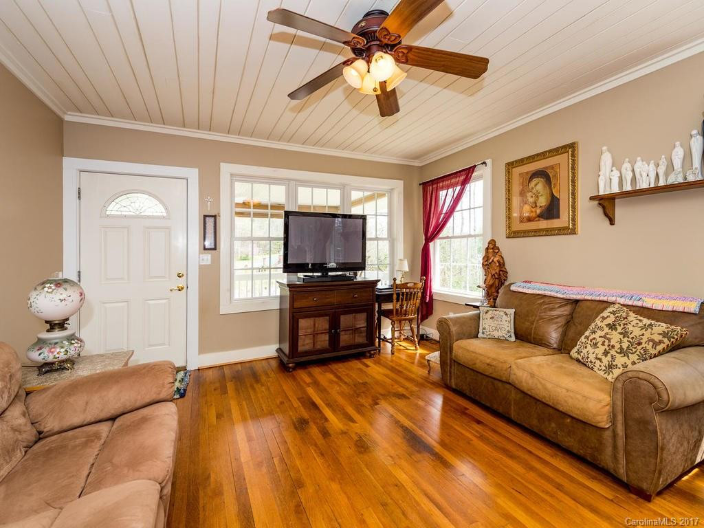 1000 Green River Road - Photo 4