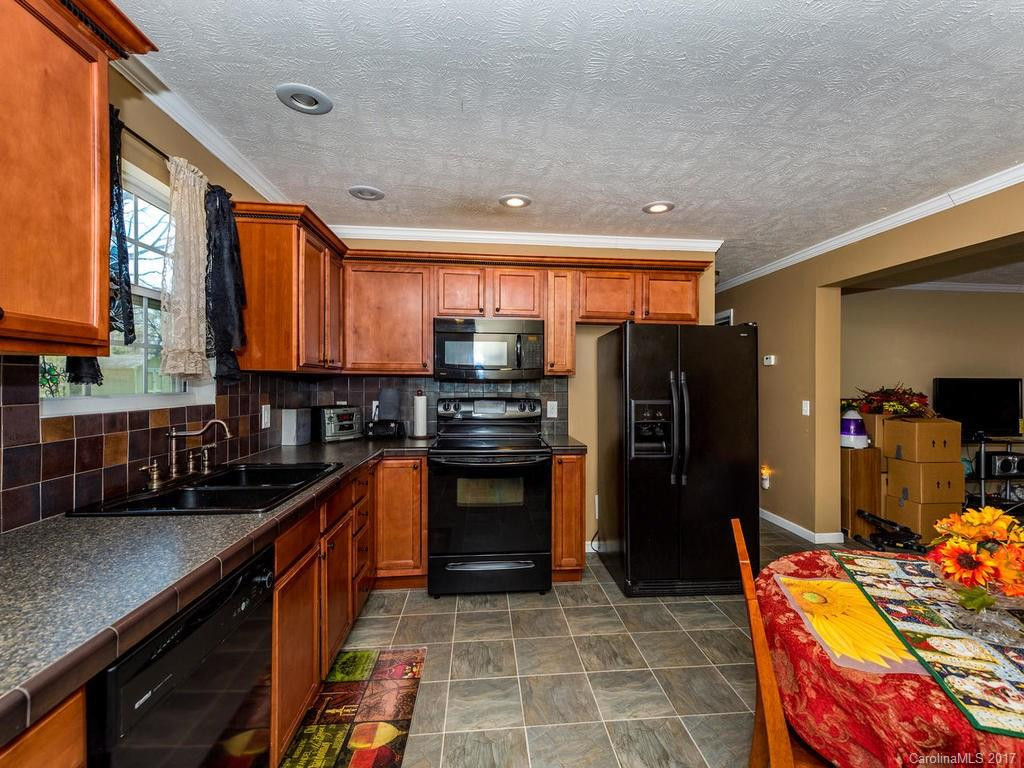 722 Halsbury Avenue #26-28 - Photo 7