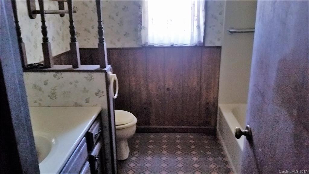 25 Tall Oaks Drive - Photo 10