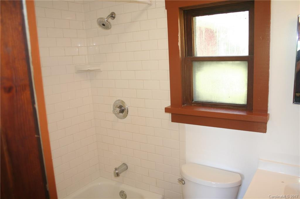 560 Alexander Road - Photo 20