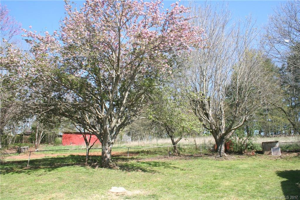 560 Alexander Road - Photo 21