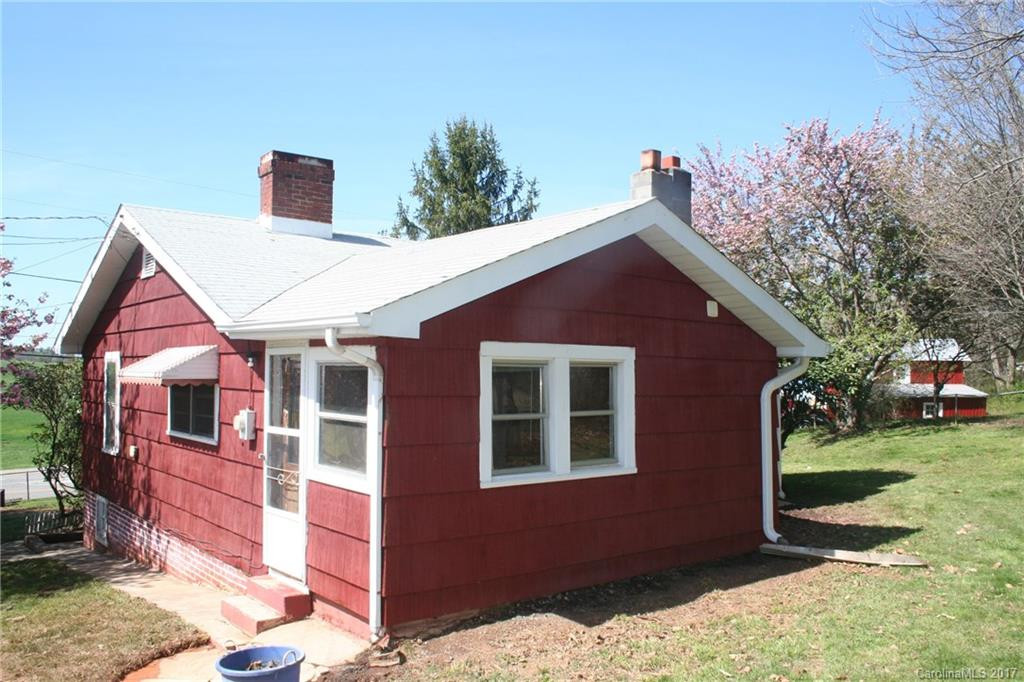 560 Alexander Road - Photo 5
