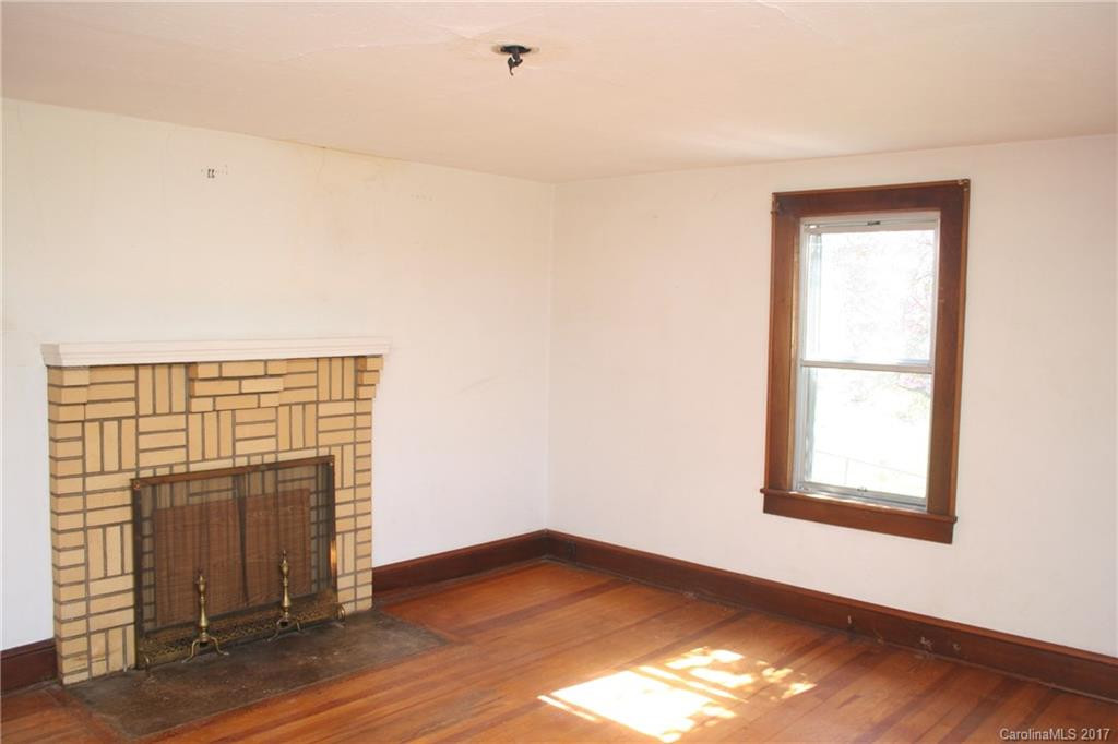 560 Alexander Road - Photo 10