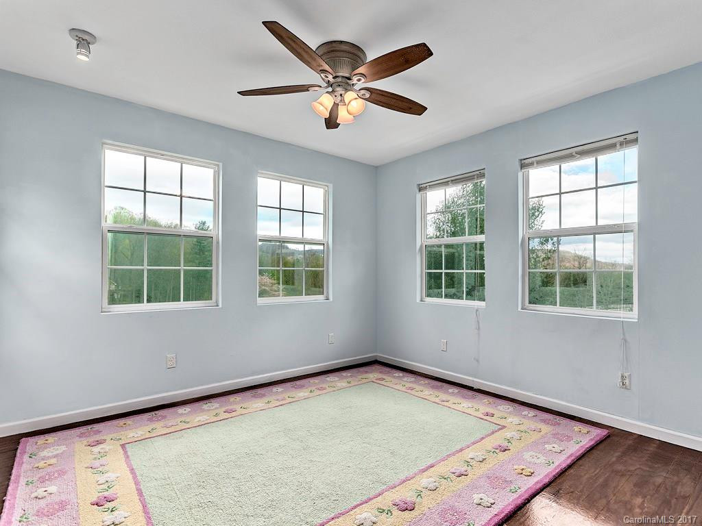 511 Saddleback Court - Photo 16