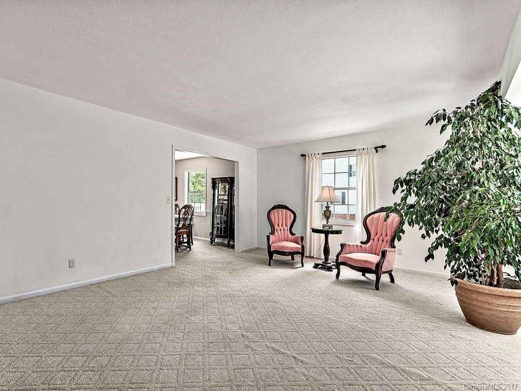 511 Saddleback Court - Photo 4