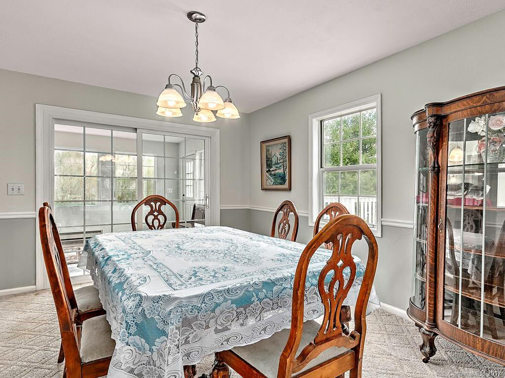 511 Saddleback Court - Photo 6