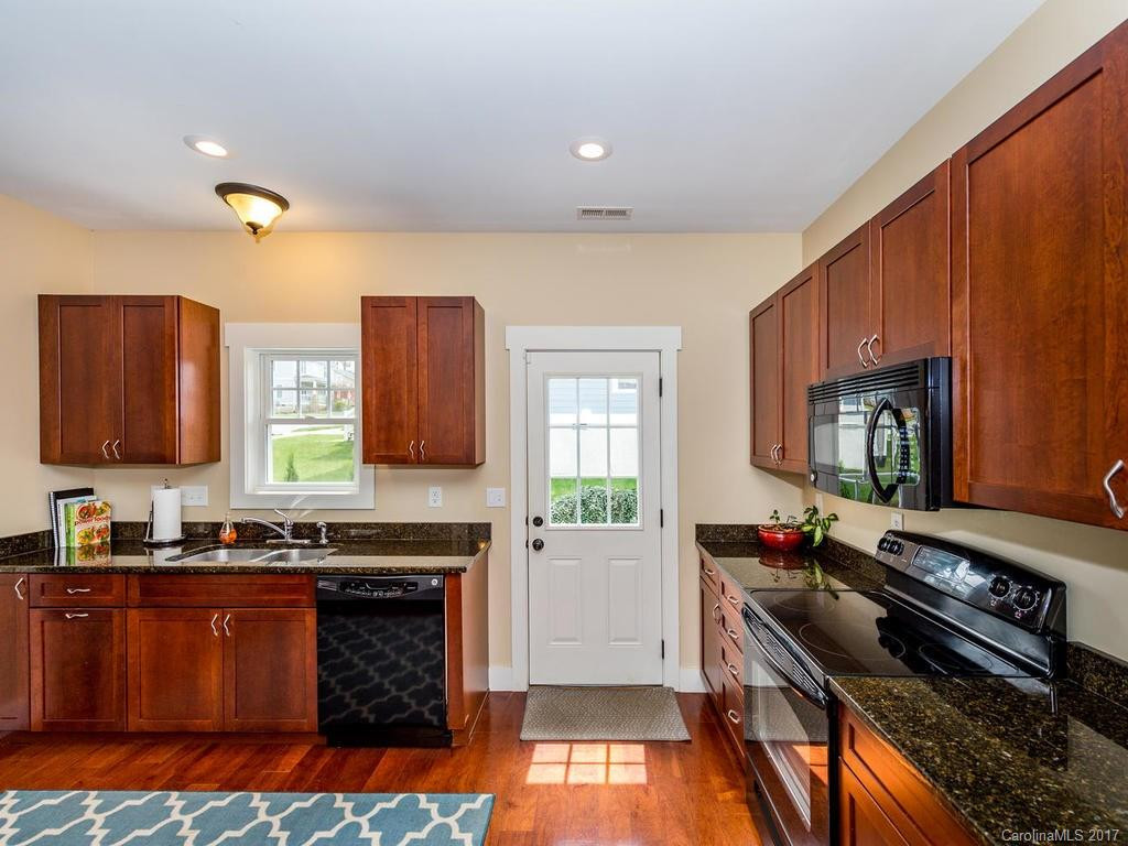 153 Estelle Park Drive - Photo 13