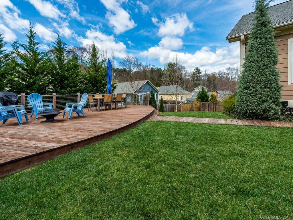 153 Estelle Park Drive - Photo 3