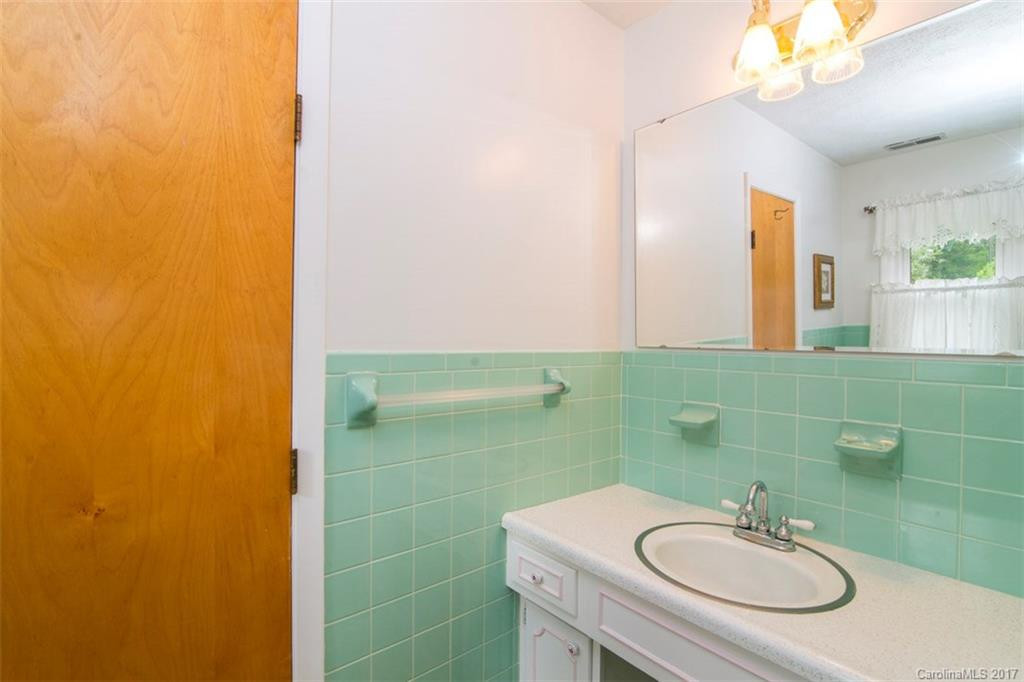 201 Beth Drive - Photo 17
