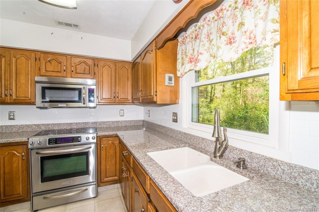 201 Beth Drive - Photo 6
