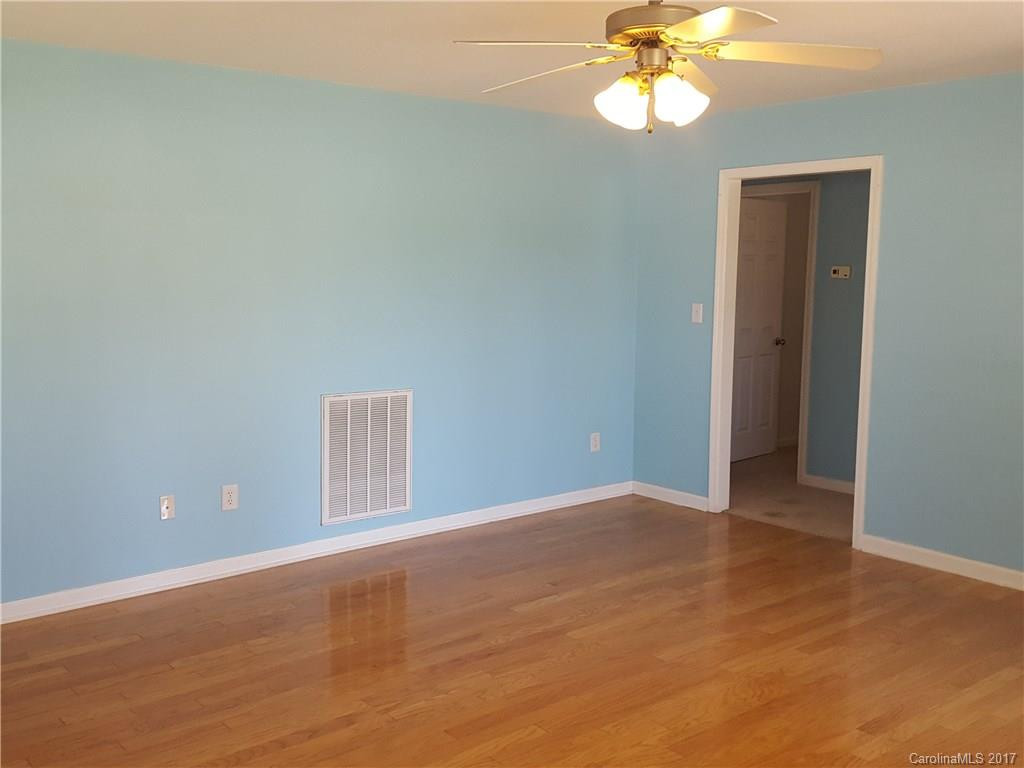 12 Cora Way #3 - Photo 3