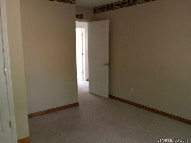 12 Country Club Road - Photo 20