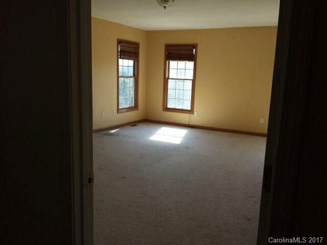 12 Country Club Road - Photo 22