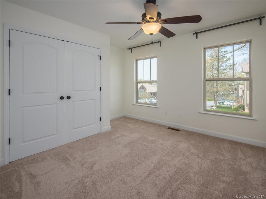 14 Gracious Lane - Photo 16