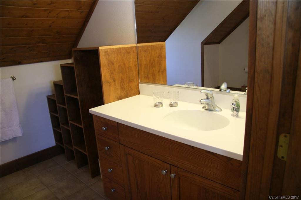 338 Winding Creek Road #8 - Photo 17