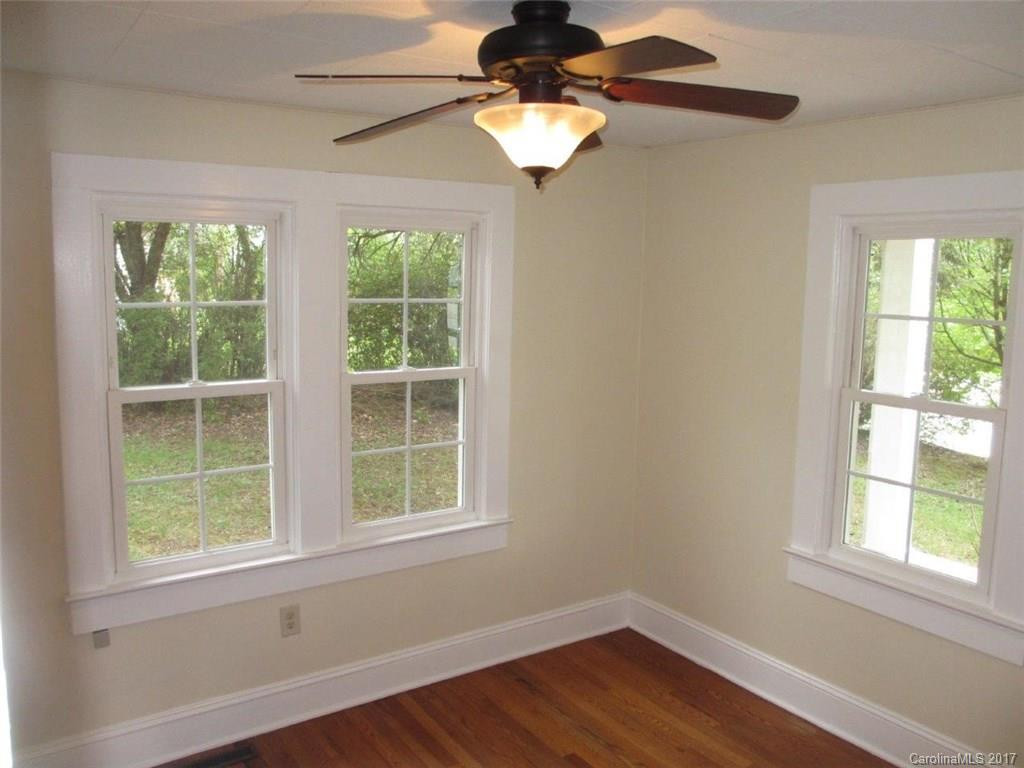 6145 Asheville Highway - Photo 12