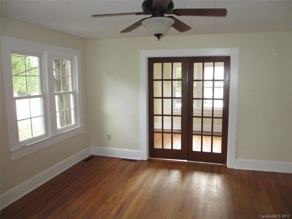 6145 Asheville Highway - Photo 5