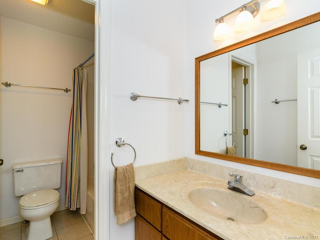 8 Forest Edge Drive #2B - Photo 13