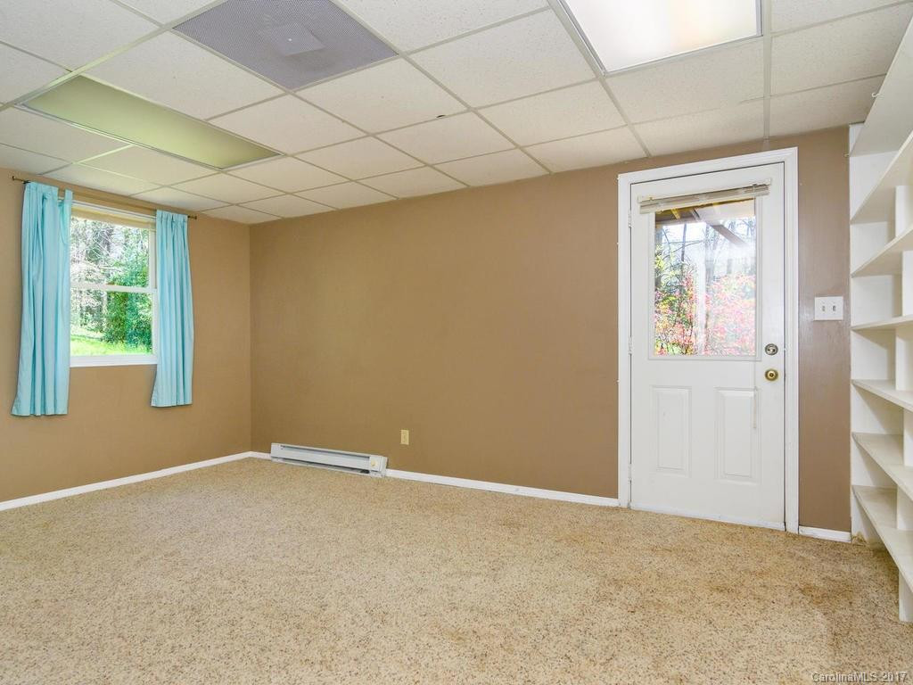 8 Forest Edge Drive #2B - Photo 15