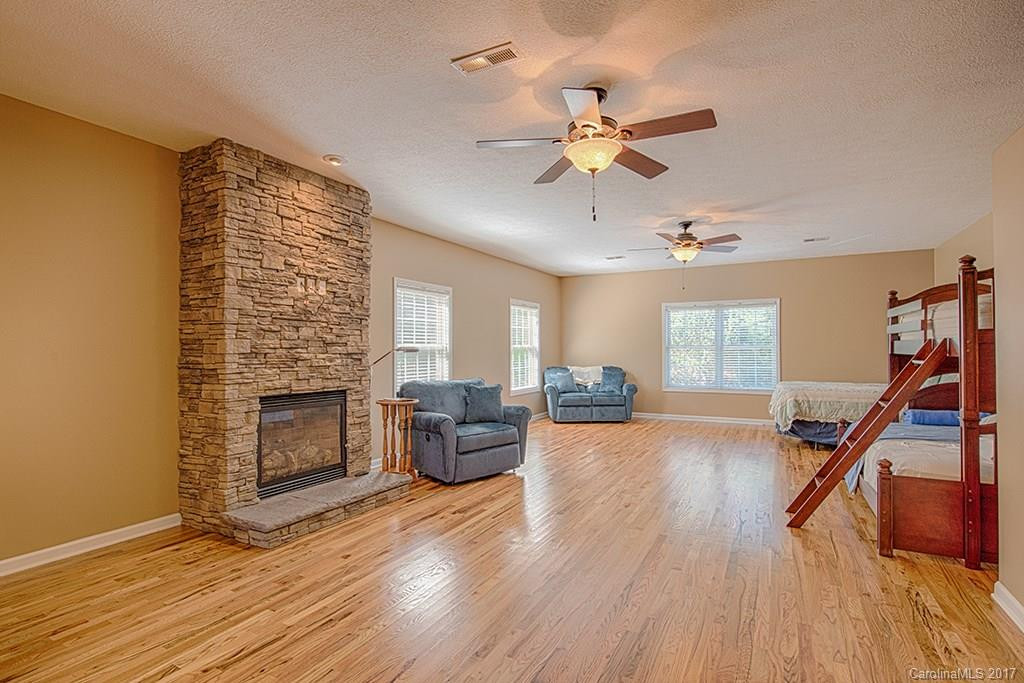 103 Falling Glen Drive - Photo 10