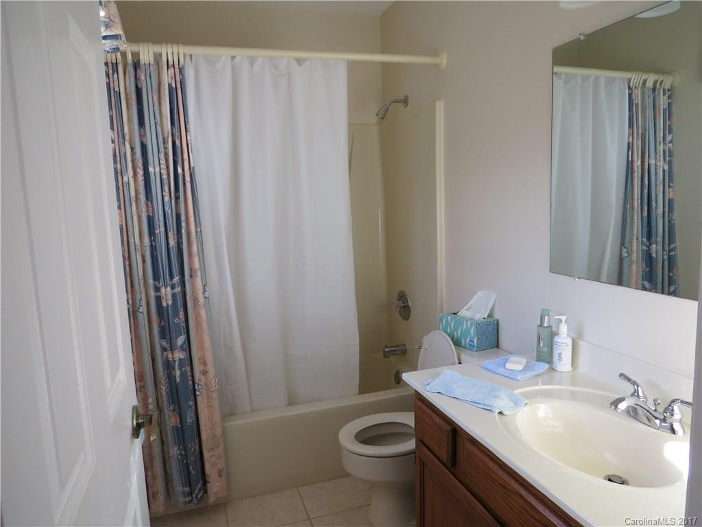181 Haywood Knolls Drive - Photo 11