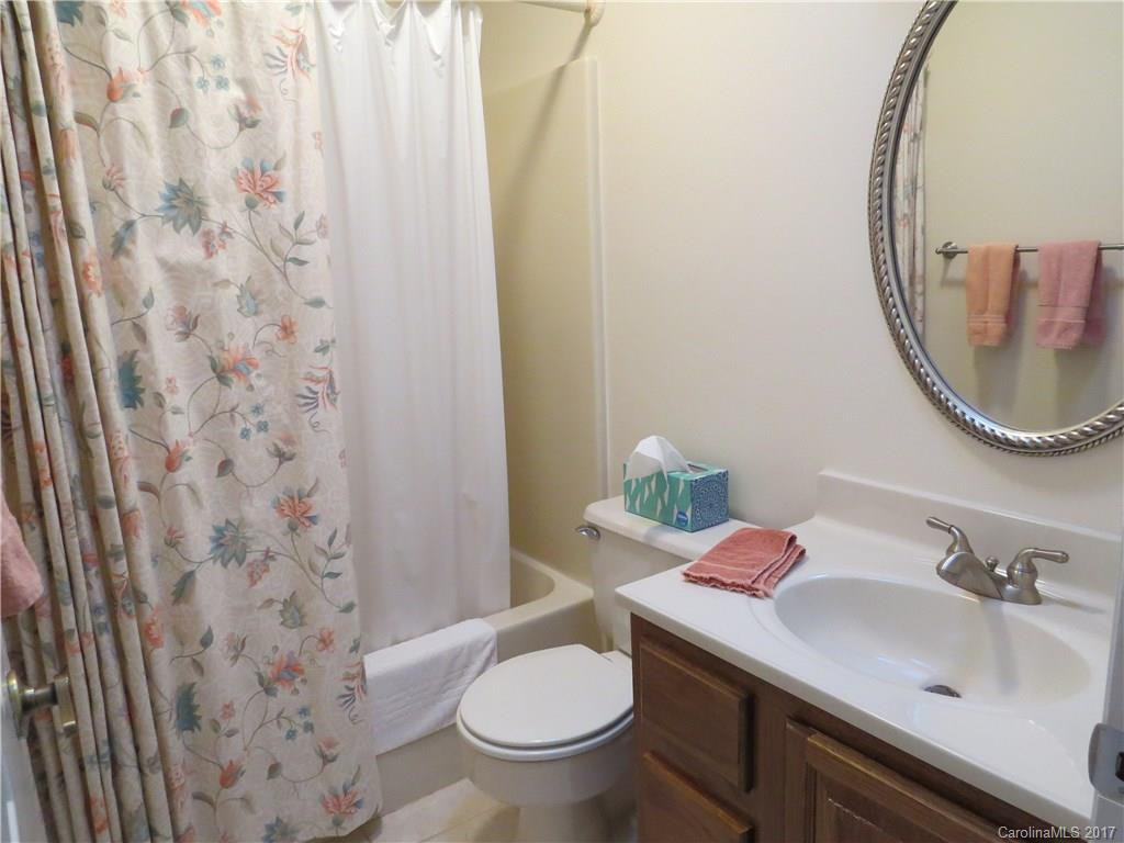 181 Haywood Knolls Drive - Photo 13