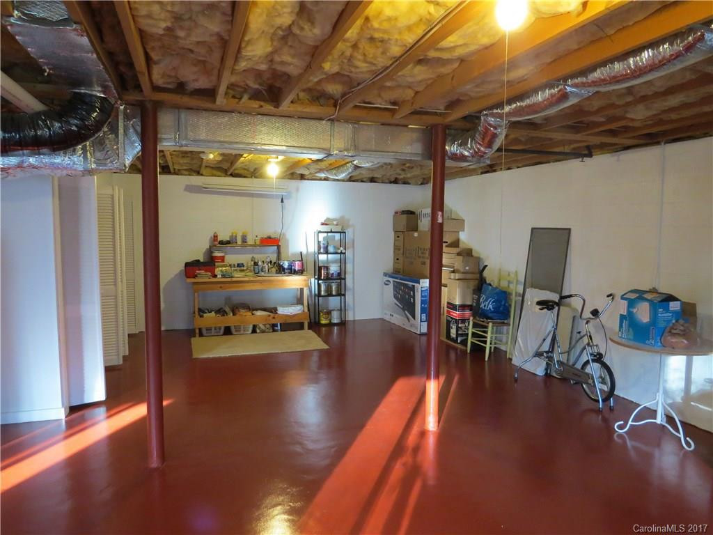 181 Haywood Knolls Drive - Photo 14