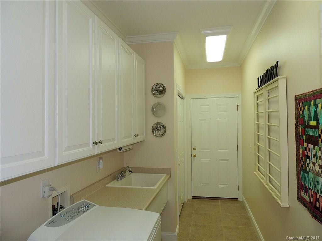 70 Shadowleaf Drive #20 - Photo 23